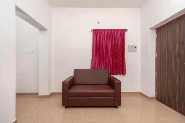 קוימבטור Varun Residency Airport Codissia Stay מראה חיצוני תמונה