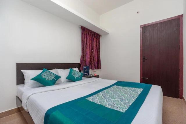 קוימבטור Varun Residency Airport Codissia Stay מראה חיצוני תמונה